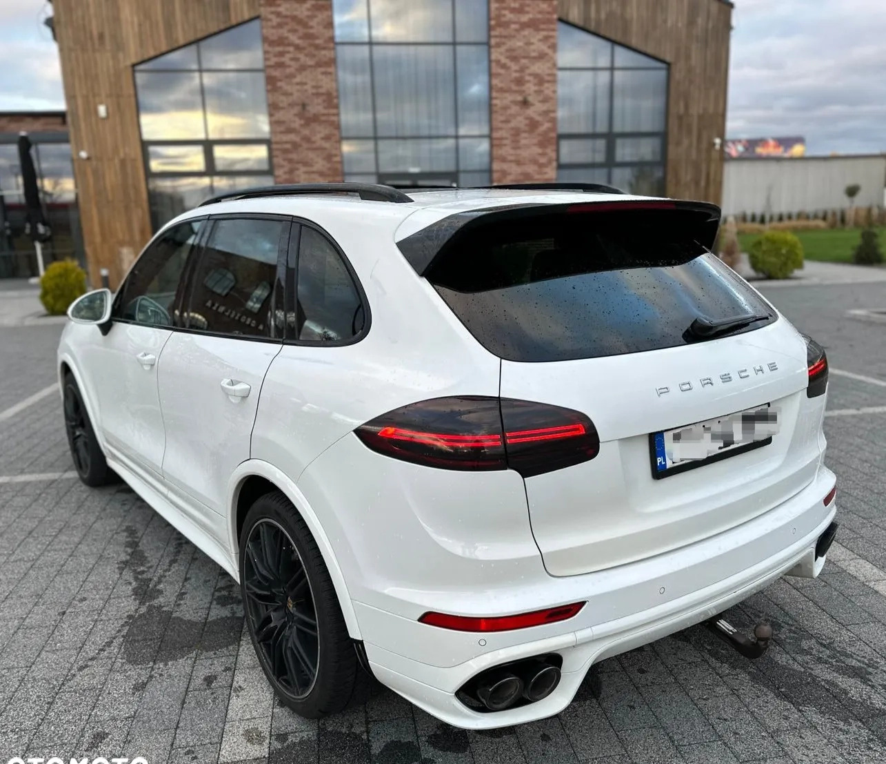 Porsche Cayenne cena 189000 przebieg: 269400, rok produkcji 2015 z Ostróda małe 121